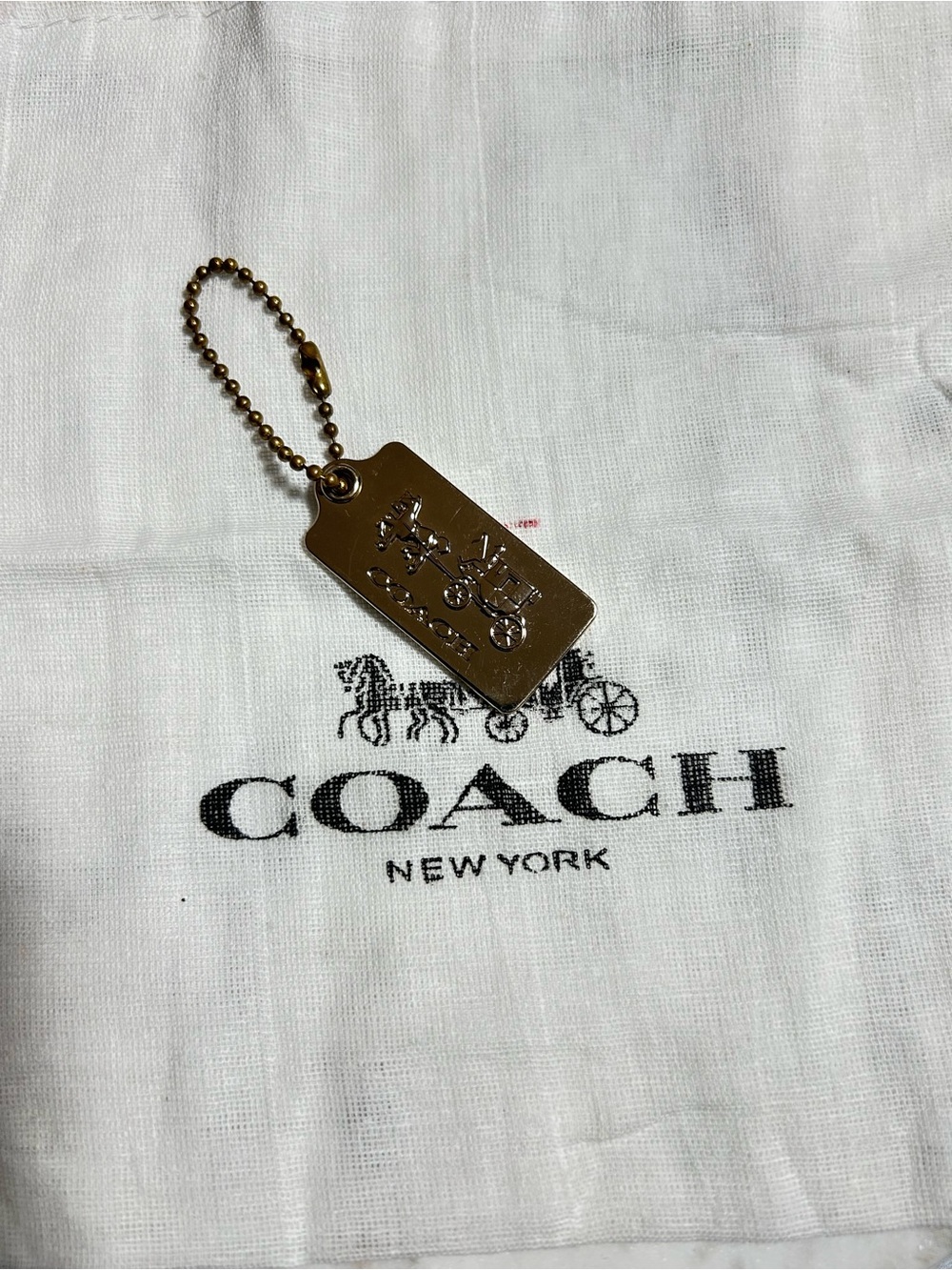 Coach Gold-tone Horse & Carriage Hang Tag